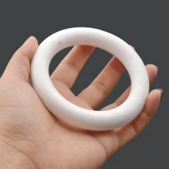 2 ANELLI DI POLISTIROLO 23 CM BIANCHI PER DECORAZIONI NATALIZIE ADDOBBI NATALE