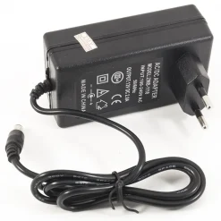 ALIMENTATORE TRASFORMATORE DA 12V 2.1A PER MONITOR TV APPARECCHIATURE ELETTRICHE