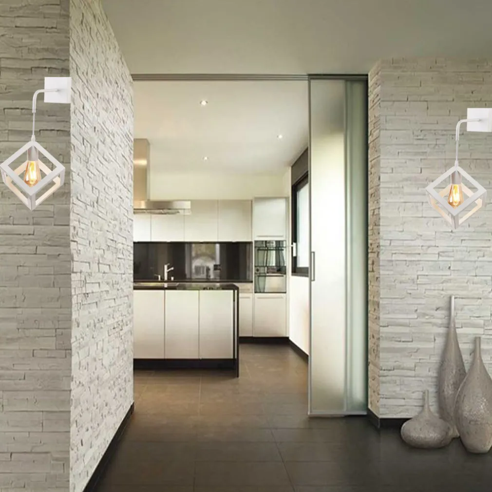 APPLIQUE DA PARETE PENDENTE A FORMA DI CUBO 3D STILE MINIMAL PORTALAMPADA ATTACCO E27 AQ52