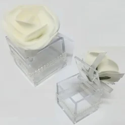 BOMBONIERE SCATOLA CON ROSA BIANCA PERLE CUBO 4.5CM PORTACONFETTI PER MATRIMONIO