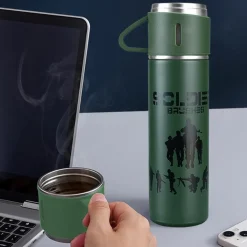 BORRACCIA TERMICA 500ML IN ACCIAIO INOX CON TAZZA MANICO PER BEVANDE CALDE FREDDE