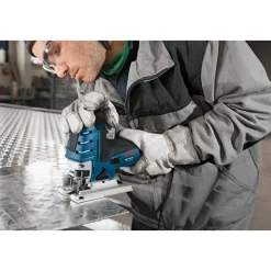 Bosch Seghetto alternativo 780W taglio 150mm SDS-sistem Professionale GST150 CE