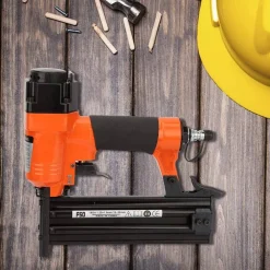 CHIODATRICE GRAFFETTATRICE SPILLATRICE AD ARIA COMPRESSA 10-50MM PNEUMATICA F50