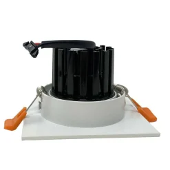 FARETTO INCASSO LED COB 7 WATT QUADRATO 700 LM LUCE FREDDA NATURALE CALDA