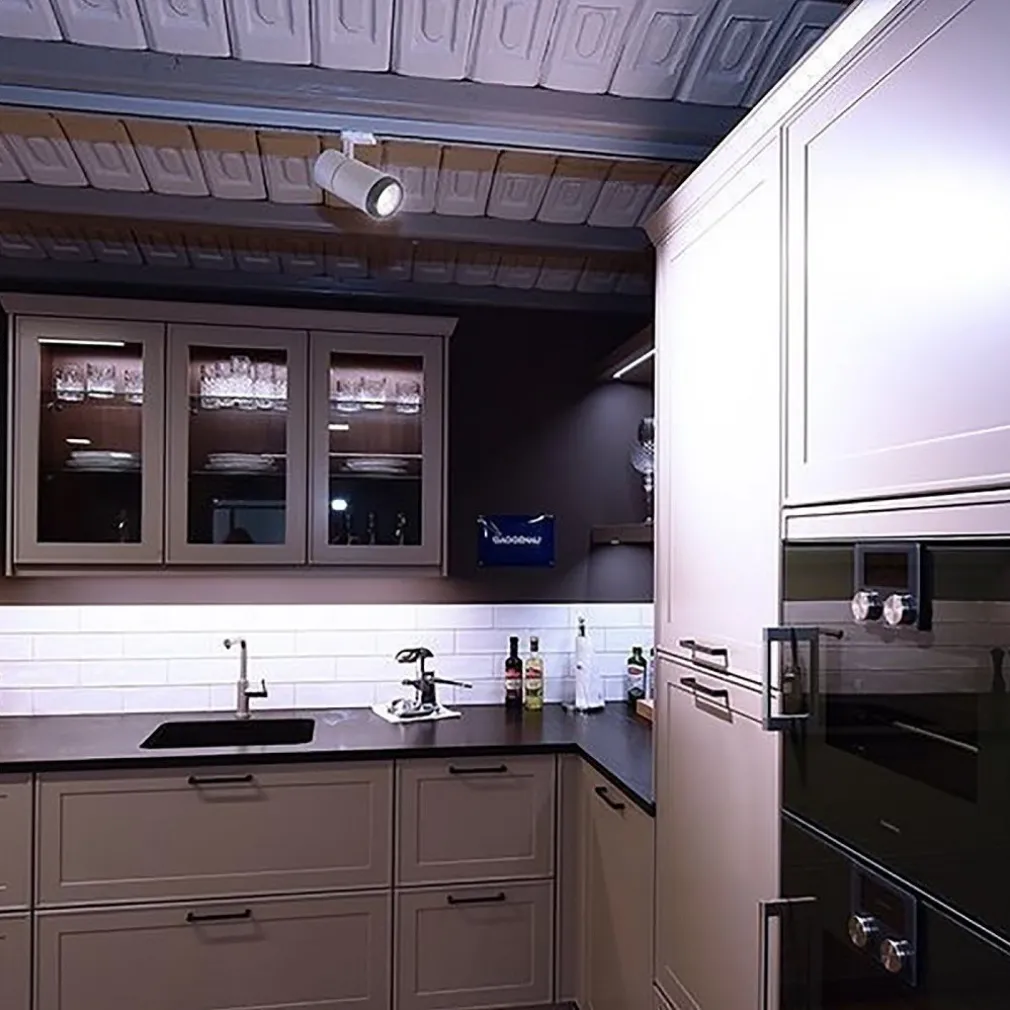 FARETTO TRACK LED COB 34 W BINARIO TRIFASE VETRINE NEGOZIO 230V LUCE 3000K 4000K