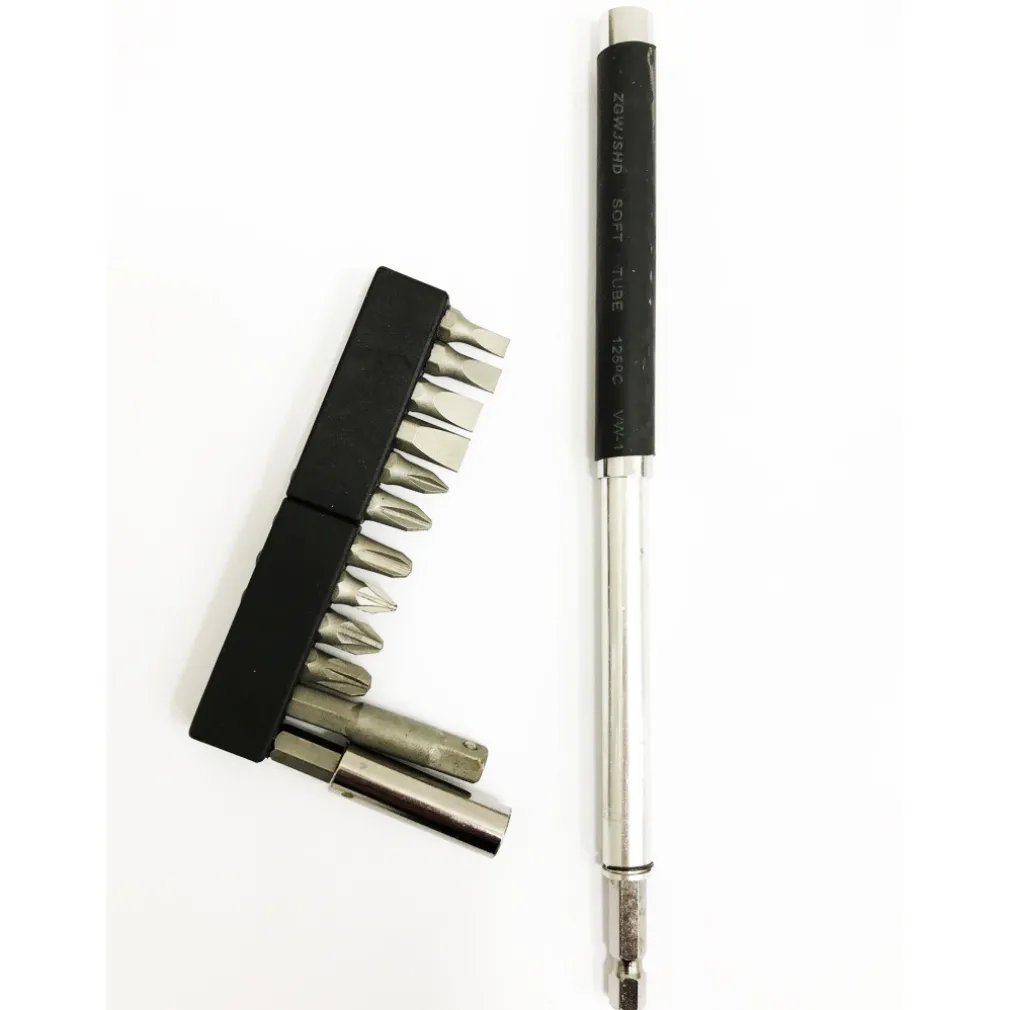 KIT SET 14 IN 1 CACCIAVITE CON PUNTE INSERTI INTERCAMBIABILI 14 PZ BRICOLAGE