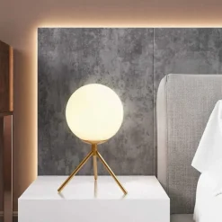 LAMPADA DA TAVOLO MINIMALISTA BRONZO TREPPIEDI CON SFERA LUME ABAT JOUR G9 D35