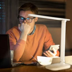 LAMPADA LED RICARICABILE DA TAVOLO SCRIVANIA TOUCH BRACCIO PIEGHEVOLE DT-2682