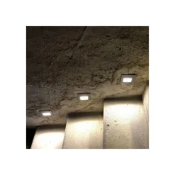 LAMPADA SEGNAPASSO 1W A LED DA PARETE MURO APPLIQUE DA INTERNO 95X95 LUCE CALDA