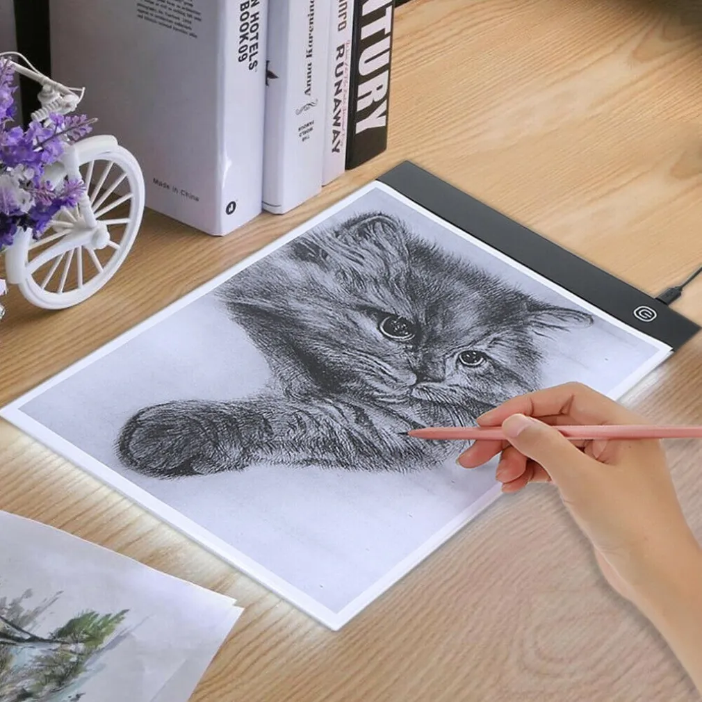 LED ART LIGHT PAD TAVOLO SUPPORTO LUMINOSO PER TRACCIARE DISEGNI ARTISTI FTO A4