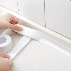 NASTRO SIGILLANTE PIEGHEVOLE IMPERMEABILE ANTIMUFFA PER BAGNO CUCINA 3.4 MT BIANCO