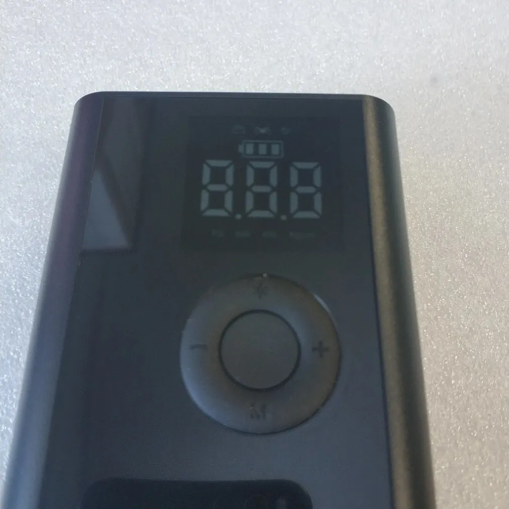 POWERBANK 4000MAH COMPRESSORE D'ARIA A BATTERIA DIGITALE POMPA 5V 2 IN 1 Q-DQ555