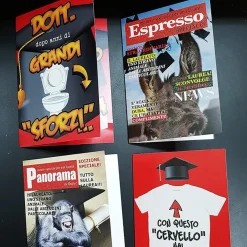 SET 2 PEZZI BIGLIETTI BIGLIETTO LAUREA DIVERTENTI SPIRITOSI CONGRATULAZIONI