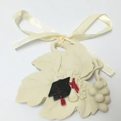 SET 12 PEZZI BOMBONIERA BOMBONIERE CAPPELLO LAUREA 7X7CM FOGLIA FOGLIE APPENDINO