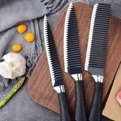 SET DI COLTELLI DA CUCINA IN ACCIAIO 6PZ MANICO IN SILICONE CON MOTIVO ONDULATO NERO