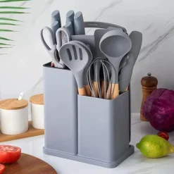 SET DI UTENSILI COLTELLI DA CUCINA DA CHEF DA 19 PEZZI IN SILICONE CON MANICO IN LEGNO