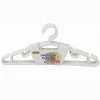 SET 5PZ GRUCCE STAMPELLE APPENDIABITO IN PLASTICA VESTITI PANTALONI BIANCO 79319