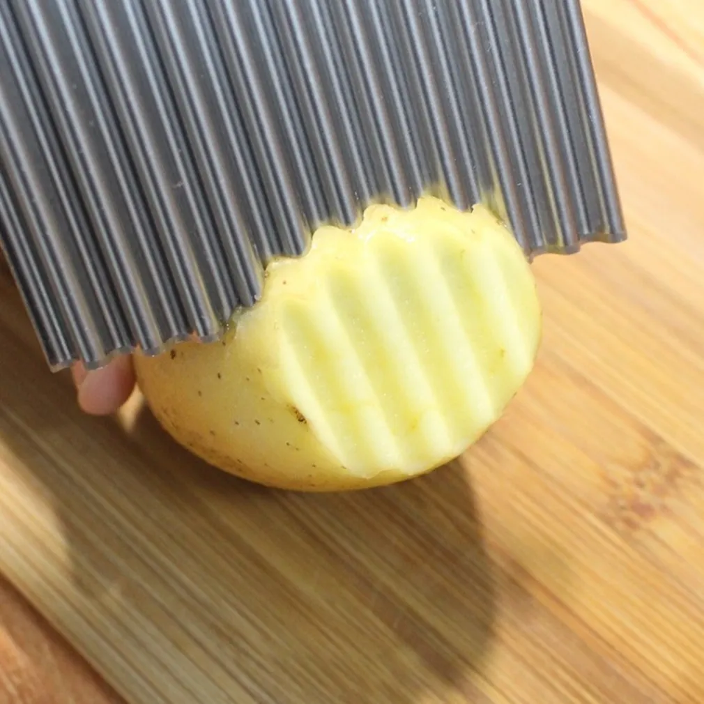 TAGLIA AFFETTA PIEGA MODELLA PATATE PATINE FRITTE ONDULATE EFFETTO CHIPS