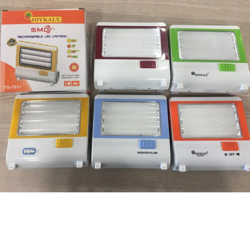 TORCIA LANTERNA LAMPADA RICARICABILE 27 LED MULTIFUNZIONALE CARICATORE EMERGENZA