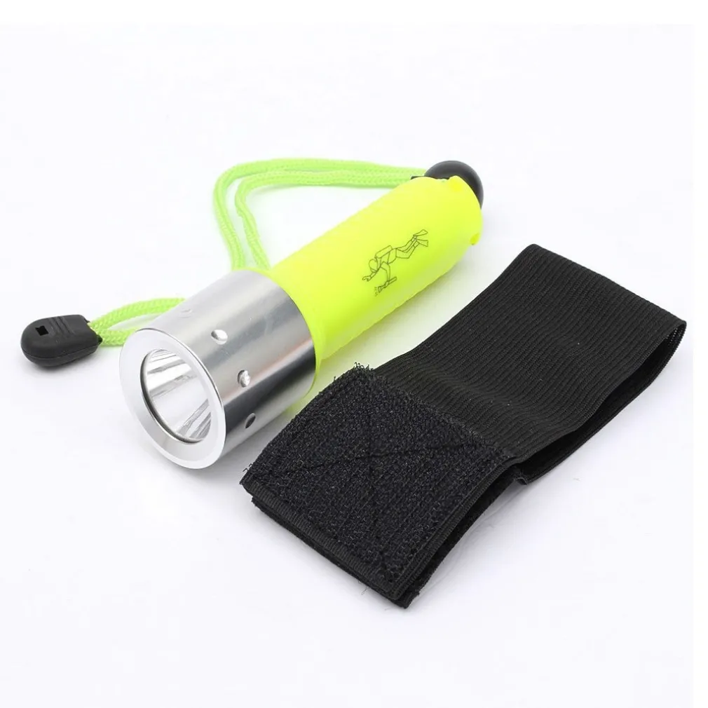 TORCIA LUCE LAMPADA SUBACQUEA IMPERMEABILE DA POLSO LED Q5 FASCIA 260 LM